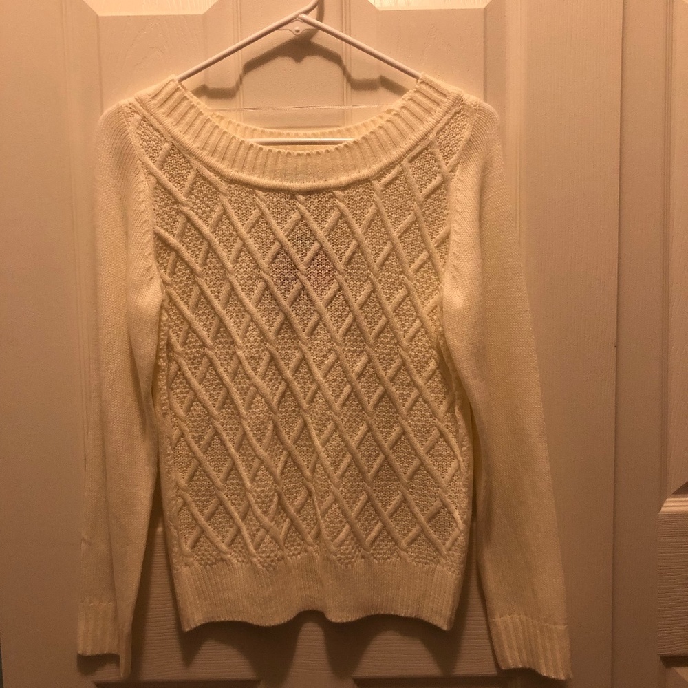 White sweater brand new Small Petite